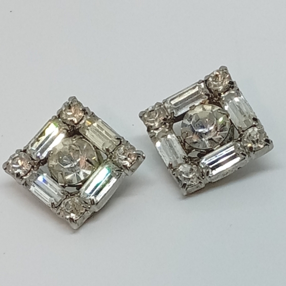 * vintage Garne square with rhinestones clip on earrings - Picture 1 of 5